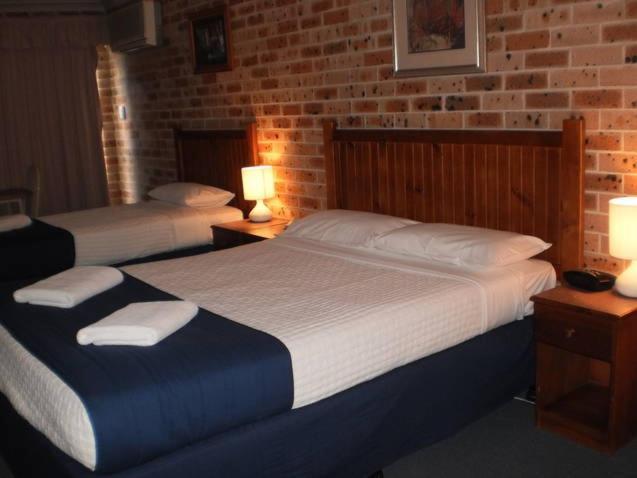 Lake Haven Motor Inn Gorokan Habitación foto